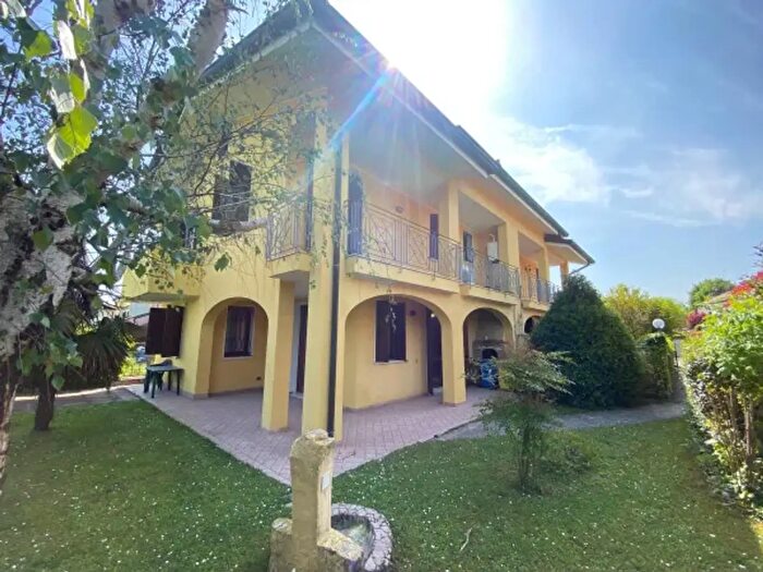 Casa con 5 locali in affitto in Via Vallona, Montegrotto Terme