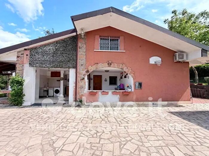 Casa con 6 locali in vendita in Via della Mediana, Rocca Priora