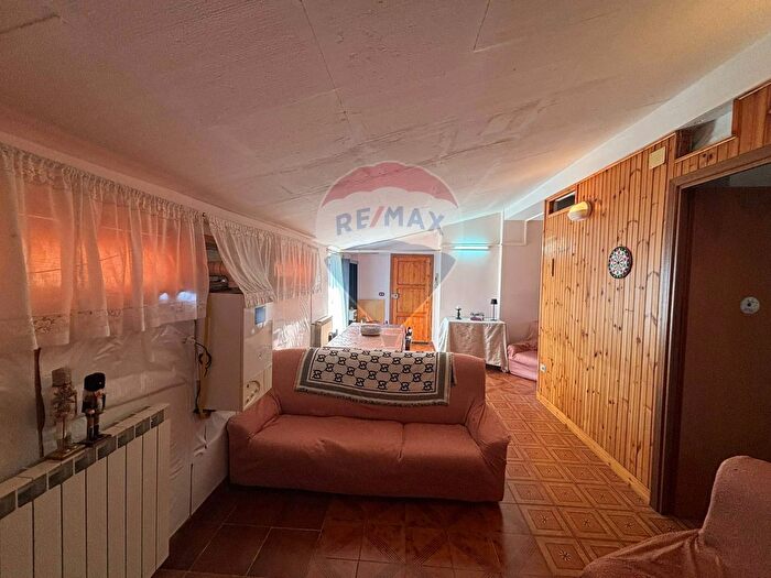 Appartamento trilocale in vendita in Traversa Via Filangieri, Frosolone