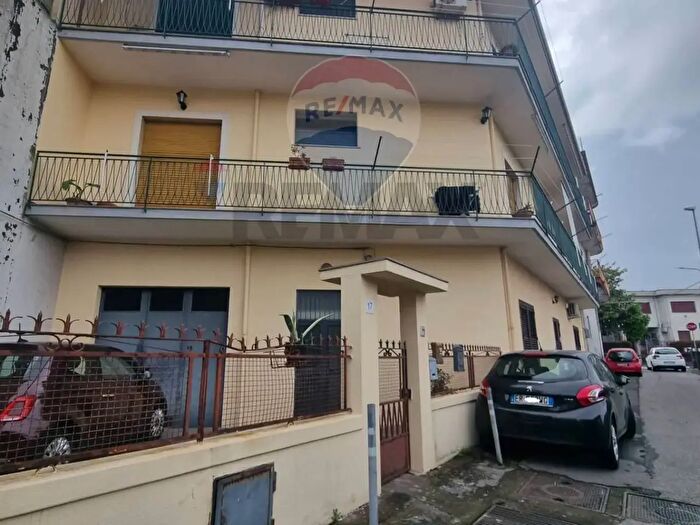 Appartamento quadrilocale in vendita in Via Calì, Lentini