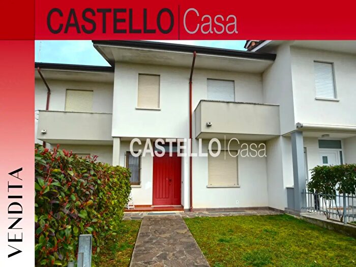 Casa trilocale in vendita in Via Malvolta, Castelfranco Veneto