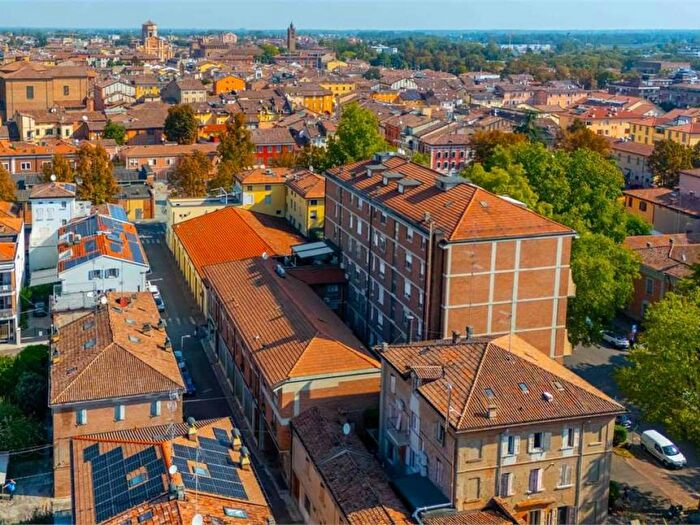 Appartamento trilocale in vendita in via milazzo, Ospedale, Carpi