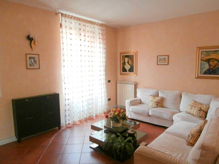 Casa quadrilocale in affitto in Via Palestro, Centro Storico, Ferrara