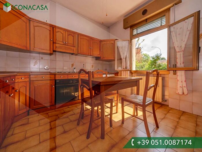 Appartamento trilocale in vendita in Via Luigi Cerioli, Casalecchio Di Reno