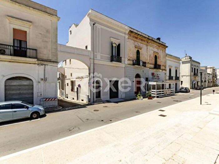 Appartamento con 5 locali in vendita in Via Roma, Matino