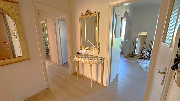 Appartamento bilocale in vendita in Via della Stazione Campomarino Cb, Campomarino