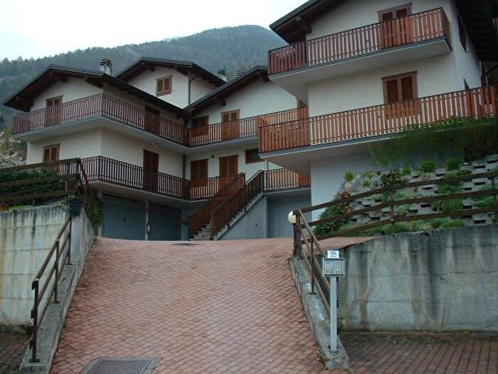 Appartamento in vendita in Villa Di Tirano