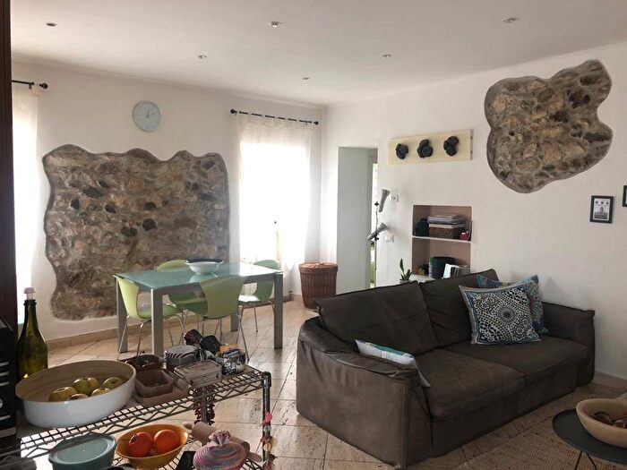 Appartamento trilocale in vendita in Carrara