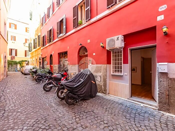 Appartamento monolocale in vendita in Vicolo di Santa Margherita, Roma