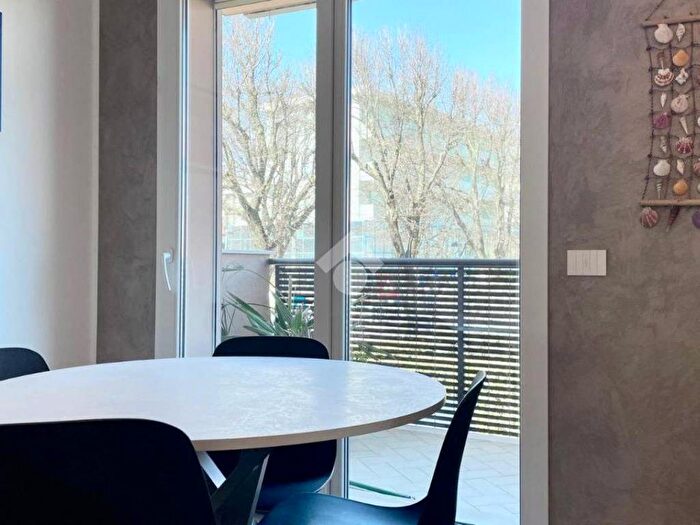 Casa bilocale in affitto in Viale Oslavia, Rivabella, Rimini