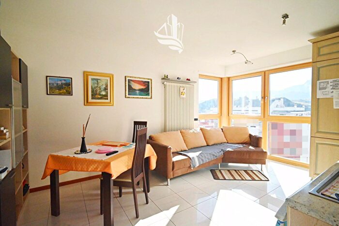 Appartamento trilocale in vendita in Via Resia, Bolzano