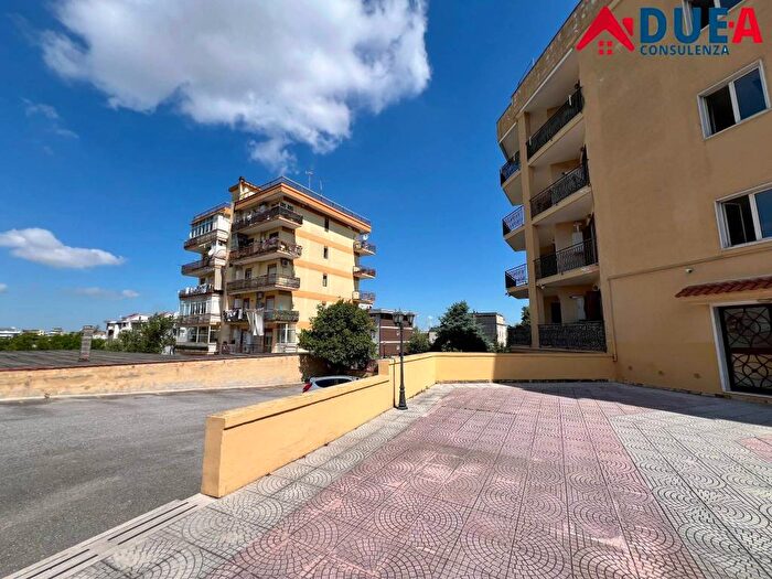 Appartamento trilocale in affitto in Via Casa Schiano, Centro, Marano di Napoli