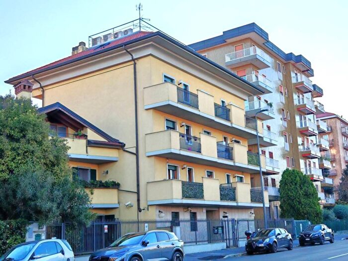 Appartamento bilocale in affitto in Via Domenico Trentacoste, Lambrate, Milano