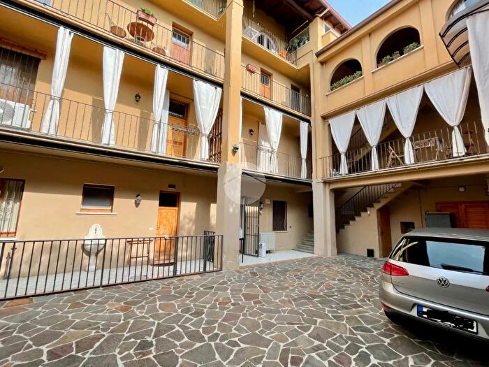 Appartamento monolocale in vendita in Via Leutelmonte, Manerba Del Garda