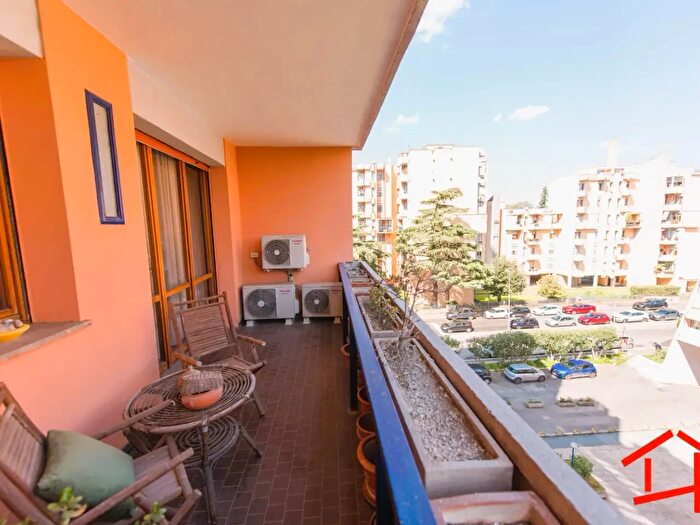 Appartamento quadrilocale in vendita in Via Tazio Nuvolari Roma, Roma