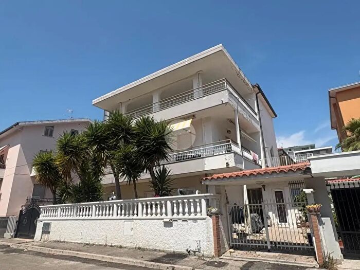 Appartamento bilocale in vendita in Via Venezia, Montesilvano