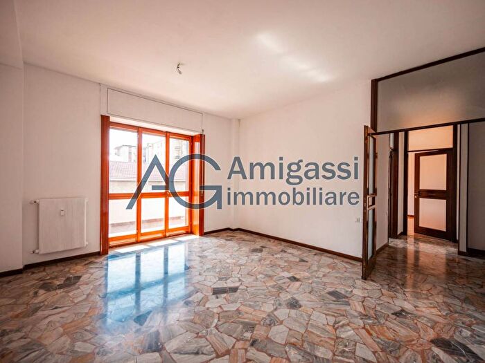 Appartamento quadrilocale in affitto in Piazza Santa Anna, Borgo Palazzo, Bergamo