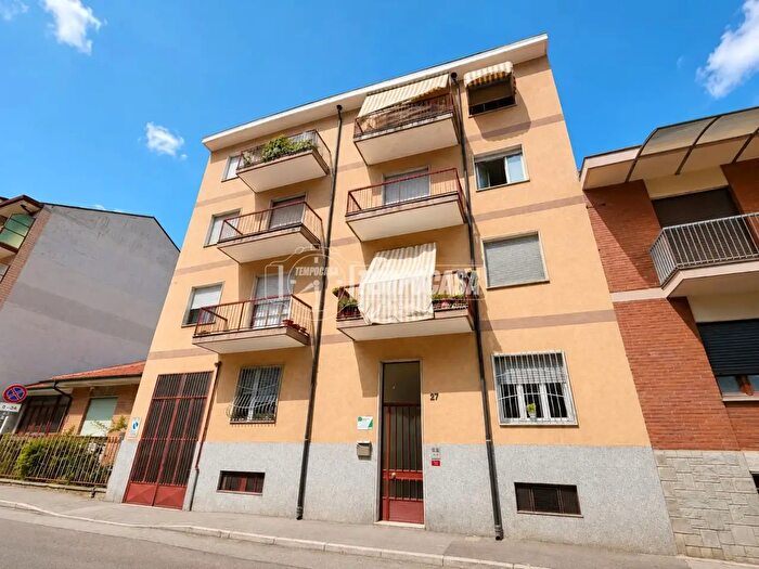 Appartamento trilocale in vendita in Via Sauro, Nichelino
