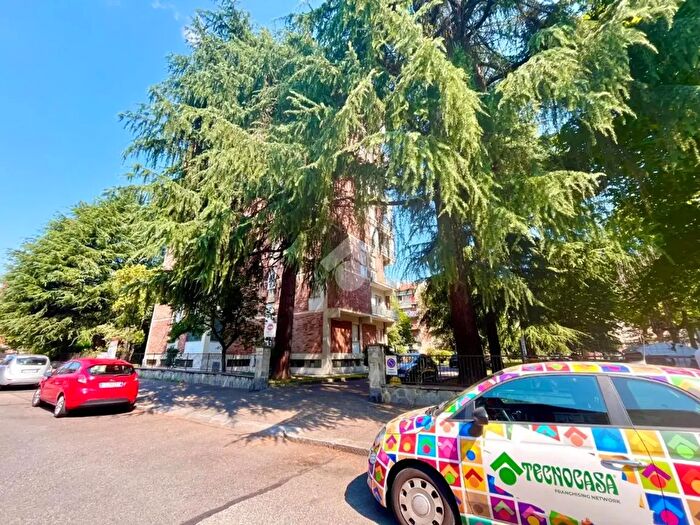 Appartamento quadrilocale in vendita in Via delle Pervinche, Torino