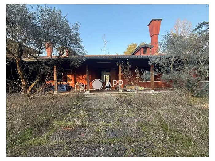 Casa con 10 locali in vendita in Via San Marco, Camposampiero