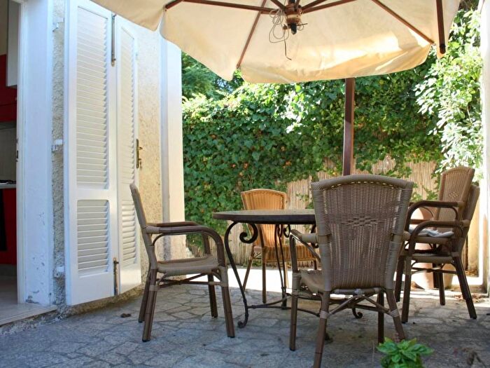 Appartamento trilocale in affitto in Via Lungomare Roma, Pietrasanta