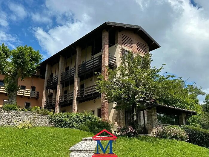 Casa quadrilocale in vendita in Via Madonna del Bosco, Bergamo