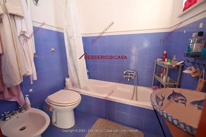 Casa con 5 locali in vendita in Caccamo