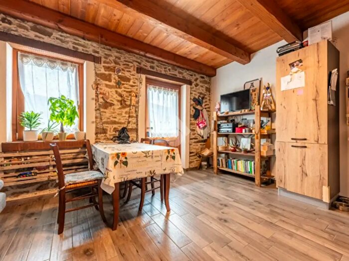 Casa trilocale in vendita in Via Tetto Violino, Venasca