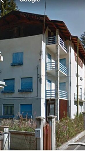 Casa con 20 locali in vendita in Via MonteneroBardonecchia, Bardonecchia