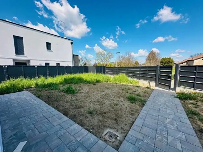 Casa quadrilocale in vendita in Via Gorizia, Reggio Emilia