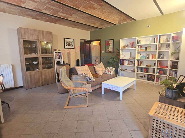 Appartamento quadrilocale in affitto in Via Valle Tanaro, Castagnole delle Lanze