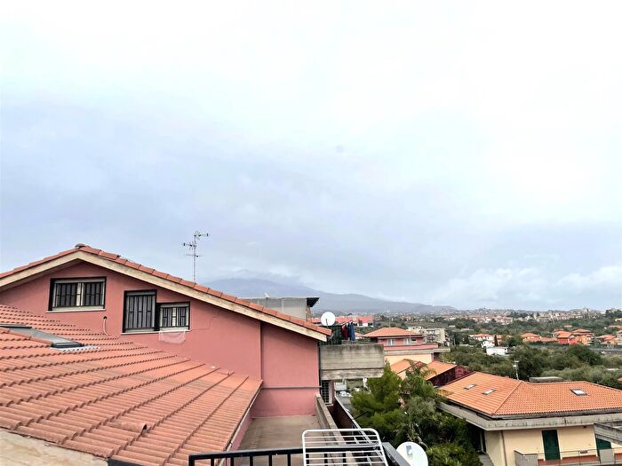 Casa bilocale in vendita in Via Antonino Gramsci Gravina di Catania, Gravina Di Catania