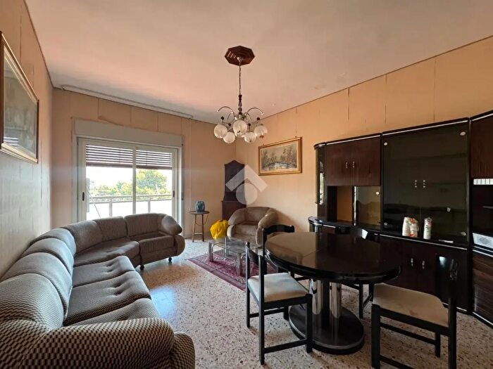 Appartamento quadrilocale in vendita in Via dei Cosmi, Agrigento