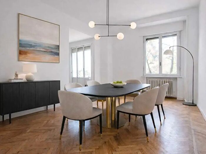 Appartamento con 6 locali in vendita in Fabrizi, Modena