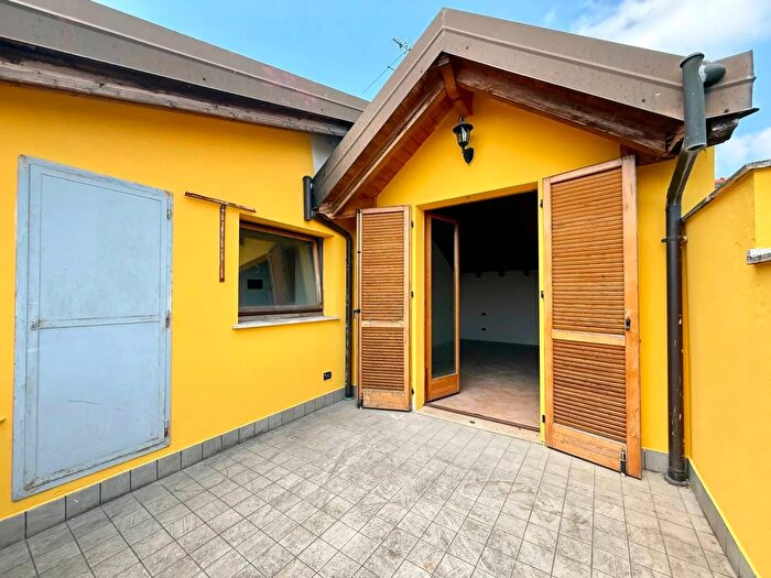 Appartamento con 5 locali in vendita in Via Guglielmo MarconiMisano di Gera dAdda, Misano Di Gera DAdda