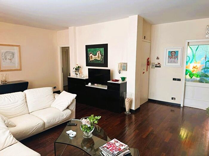 Appartamento con 5 locali in vendita in Io La Torre, Empoli