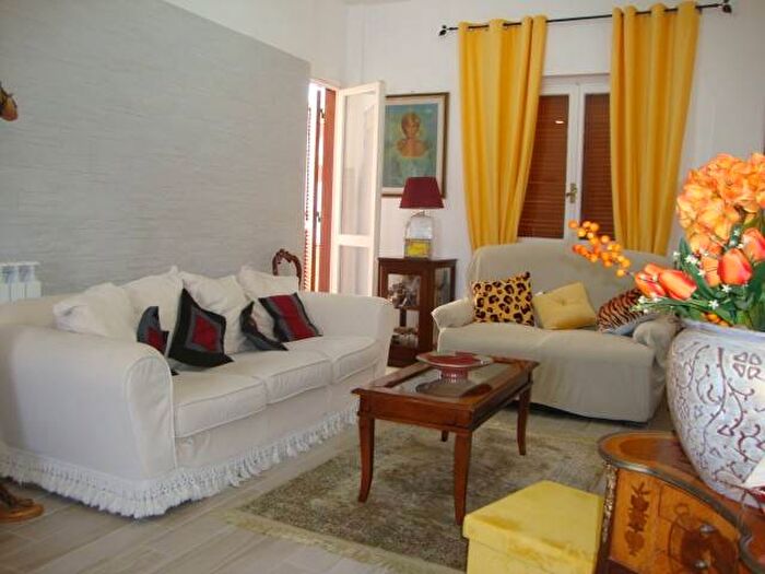 Appartamento trilocale in affitto in Via Roma, Centro, San Felice Circeo