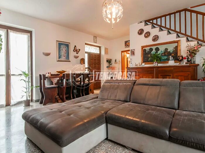 Casa quadrilocale in vendita in Via Tagliamento, Olgiate Olona