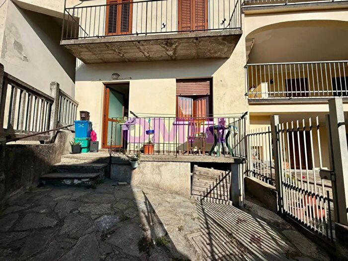 Appartamento bilocale in vendita in Via Asilo, Duno