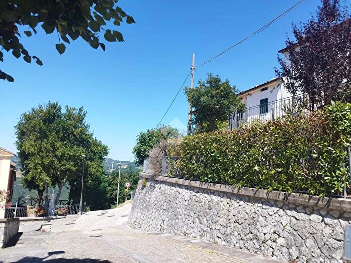 Appartamento trilocale in vendita in Sogliano Al Rubicone