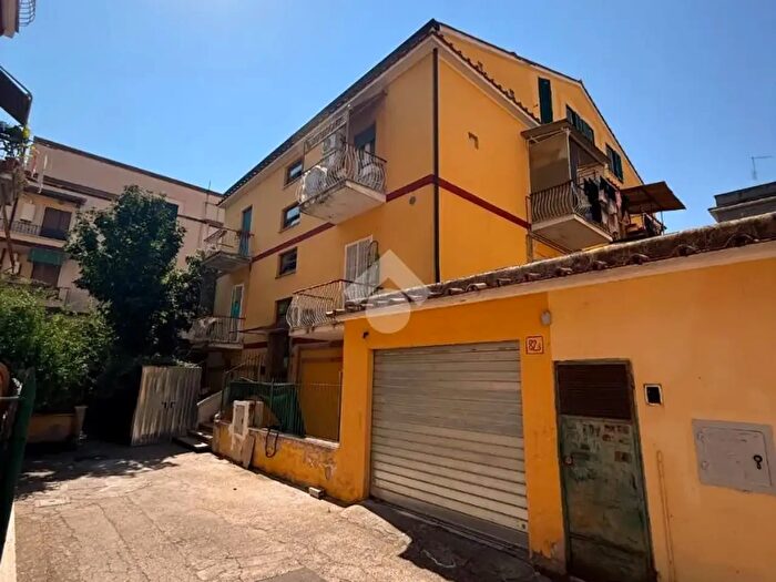 Appartamento bilocale in vendita in Via Giacomo Ciamician, Roma