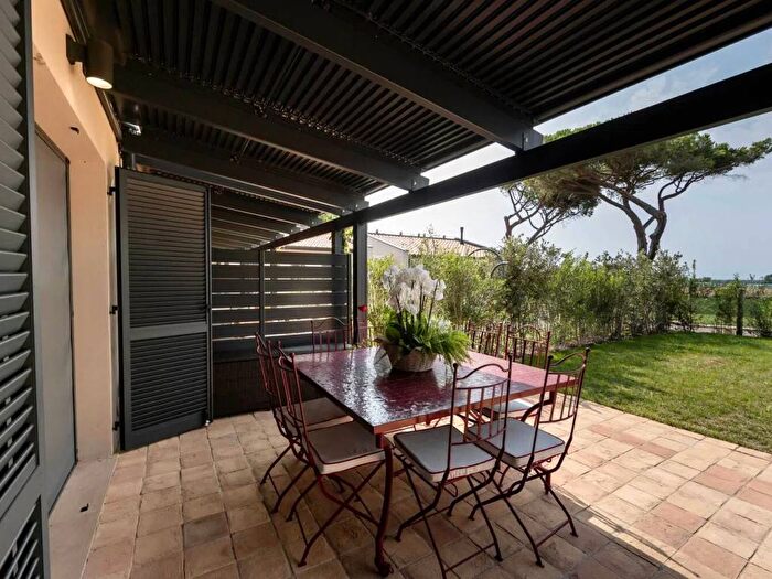 Casa con 6 locali in affitto in Strada Origlio No Number, Capalbio Scalo, Capalbio