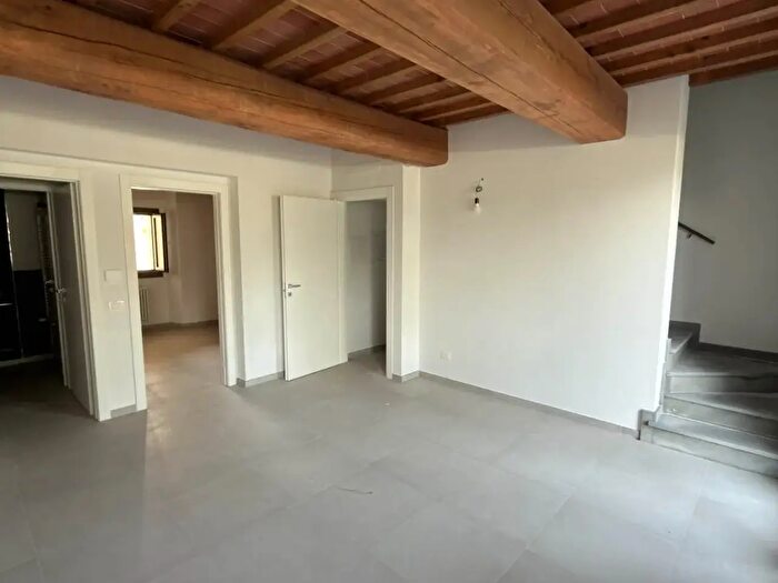 Casa quadrilocale in vendita in Calenzano