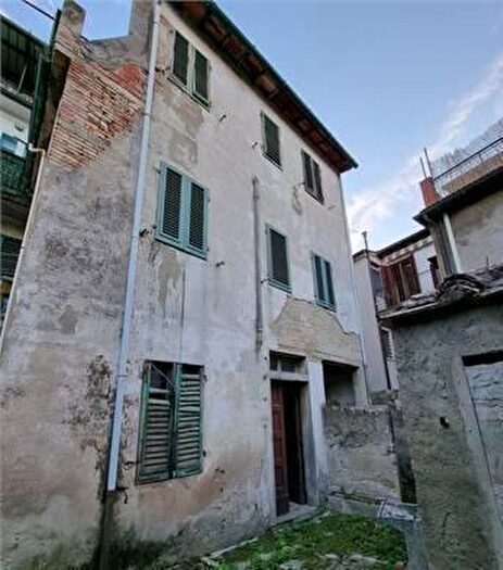 Casa con 12 locali in vendita in Via Verdi, Montespertoli