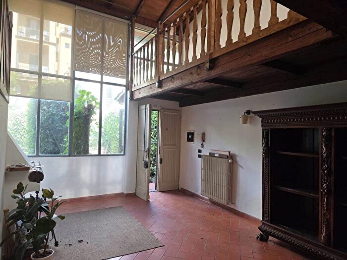 Appartamento quadrilocale in affitto in Via Romana, Santo Spirito, Firenze