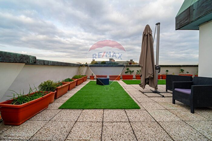 Appartamento quadrilocale in vendita in Via Togliatti, Rho