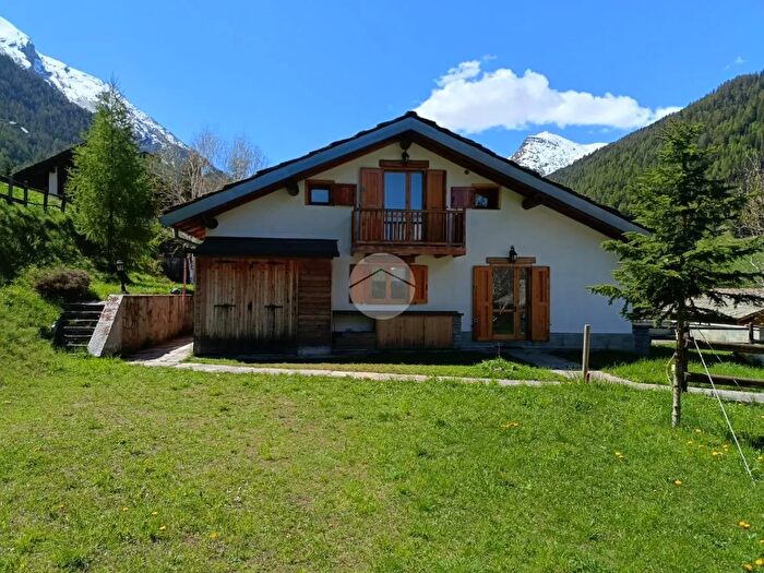 Appartamento monolocale in vendita in Frazione Les Toules, Valsavarenche