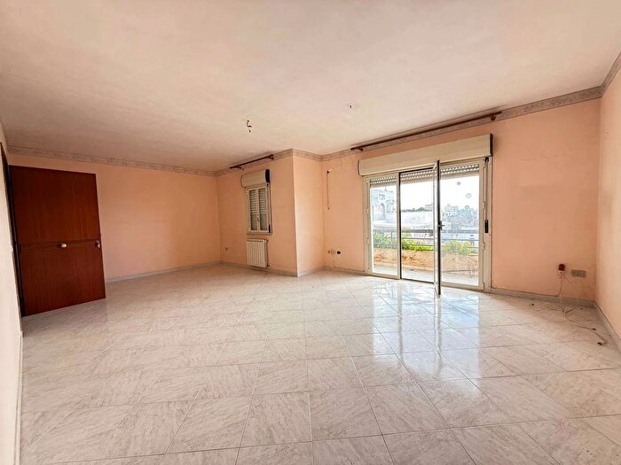 Appartamento con 6 locali in vendita in Marsala