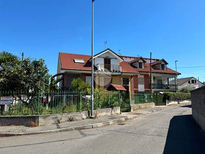 Appartamento bilocale in vendita in Via Ariosto, Settimo Torinese