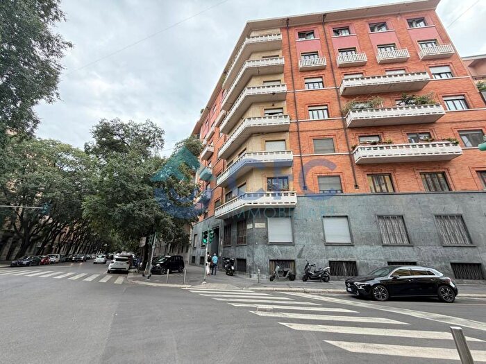 Appartamento bilocale in affitto in Via Bartolomeo Eustachi, Morgagni, Milano